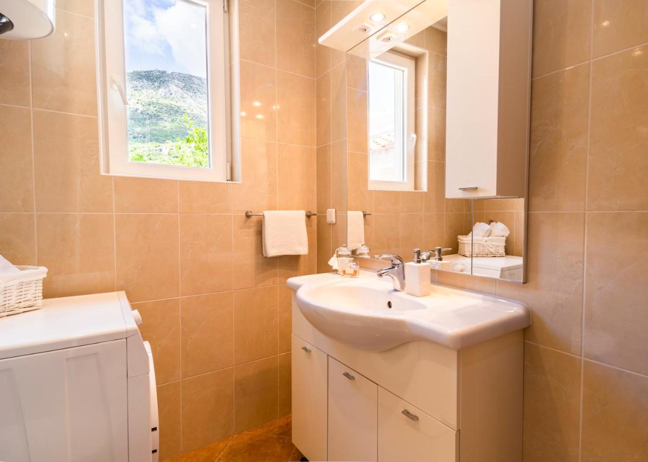 Apartments Ines Cavtat Ngoại thất bức ảnh